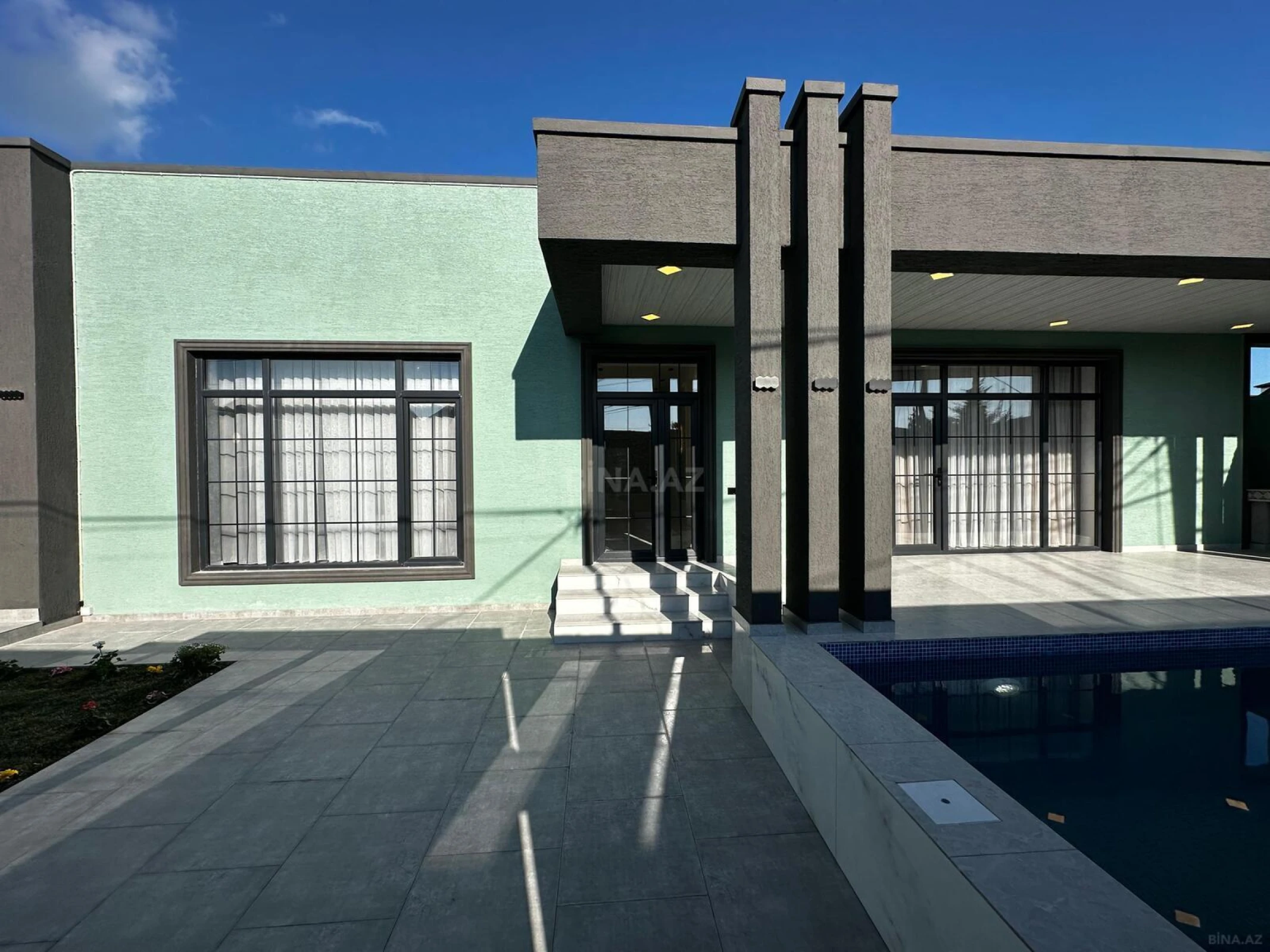 Satılır 4 otaqlı həyət evi 150 m²