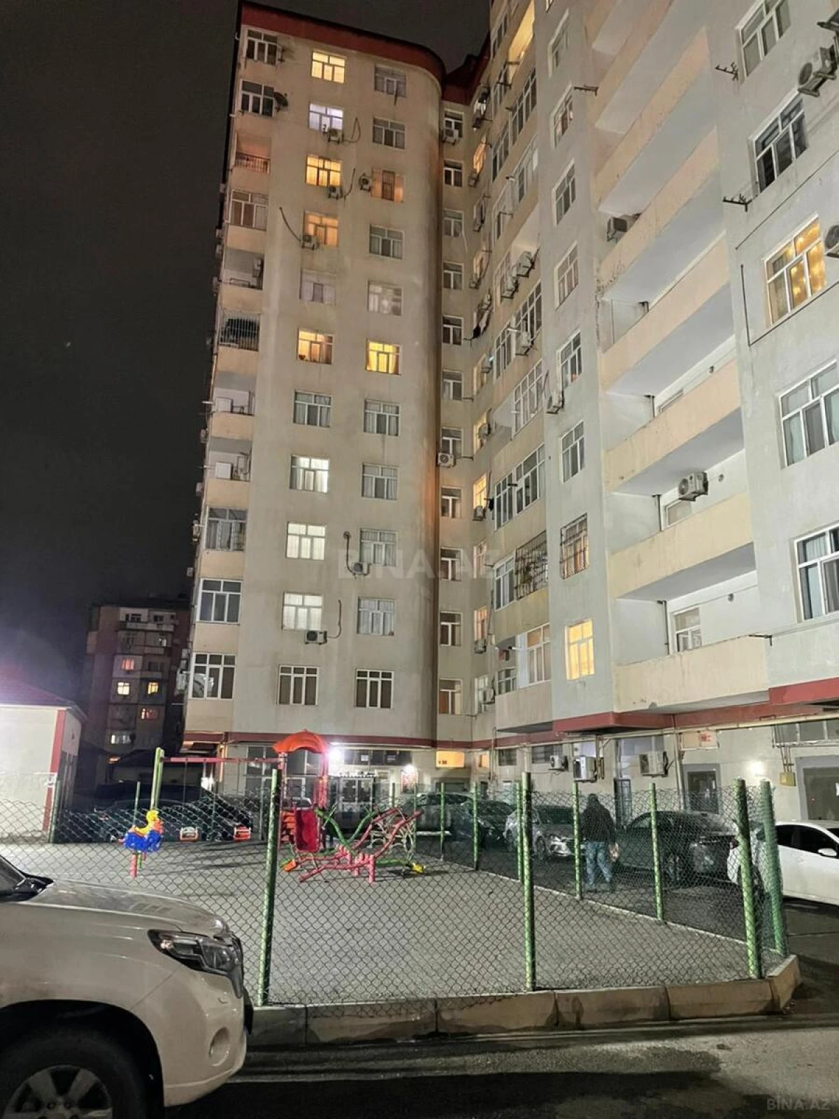 Satılır 2 otaqlı mənzil 54 m²