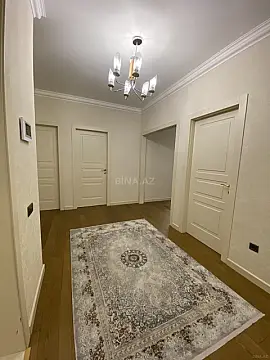 Satılır 3 otaqlı mənzil 145 m²
