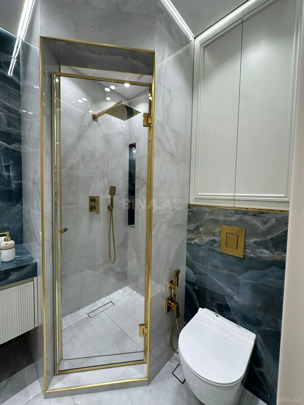 Satılır 3 otaqlı mənzil 87 m²