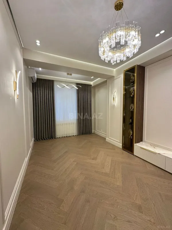Satılır 3 otaqlı mənzil 87 m²