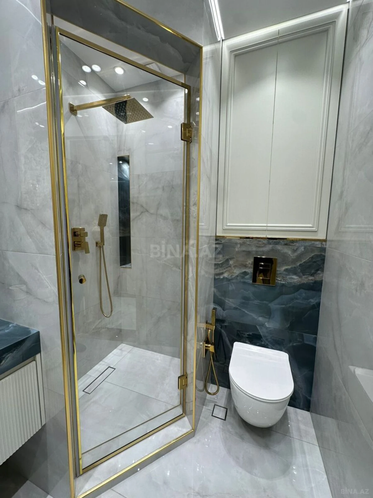 Satılır 3 otaqlı mənzil 87 m²