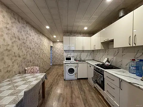 Satılır 2 otaqlı mənzil 65 m² — Bakı, Həzi Aslanov qəs. 2 otaq 65.00 m²