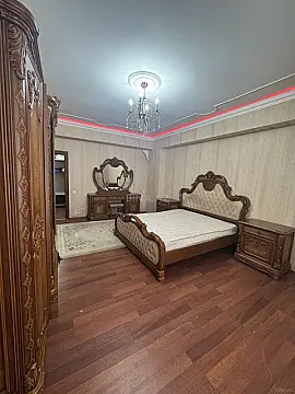 Satılır 2 otaqlı mənzil 101 m²