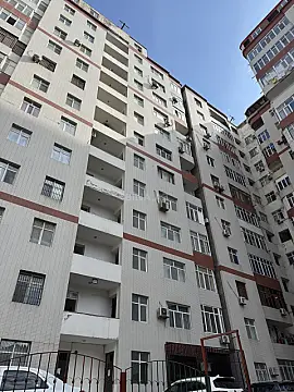 Satılır 2 otaqlı mənzil 101 m²