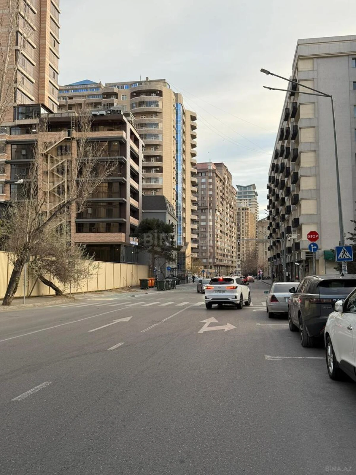 Satılır 4 otaqlı mənzil 188.5 m²