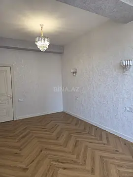 Satılır 2 otaqlı mənzil 74 m²