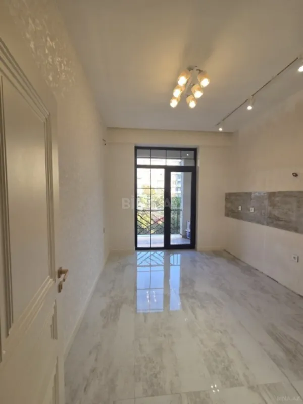 Satılır 2 otaqlı mənzil 74 m²