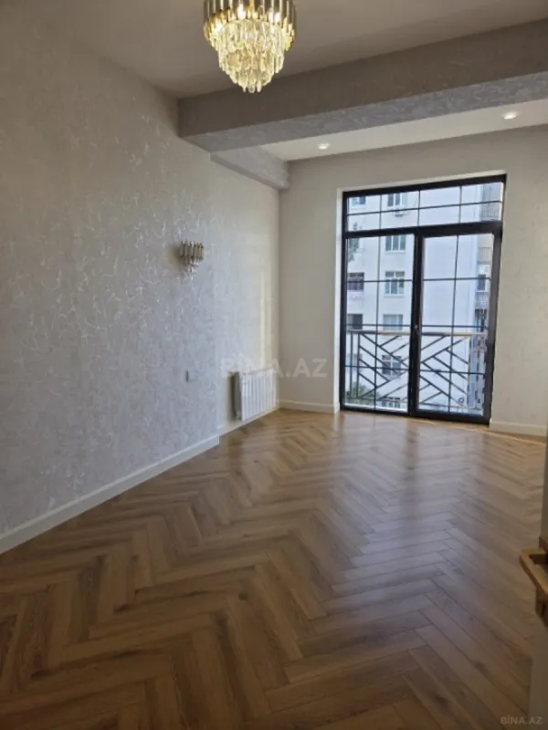 Satılır 2 otaqlı mənzil 74 m²