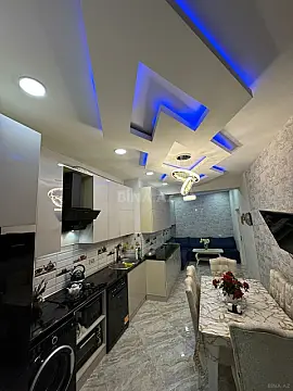 Satılır 2 otaqlı mənzil 105 m²