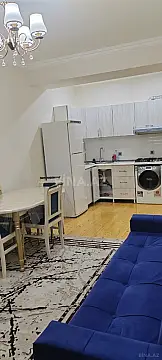 Kirayə verilir 2 otaqlı mənzil 50 m²