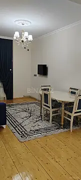 Kirayə verilir 2 otaqlı mənzil 50 m²
