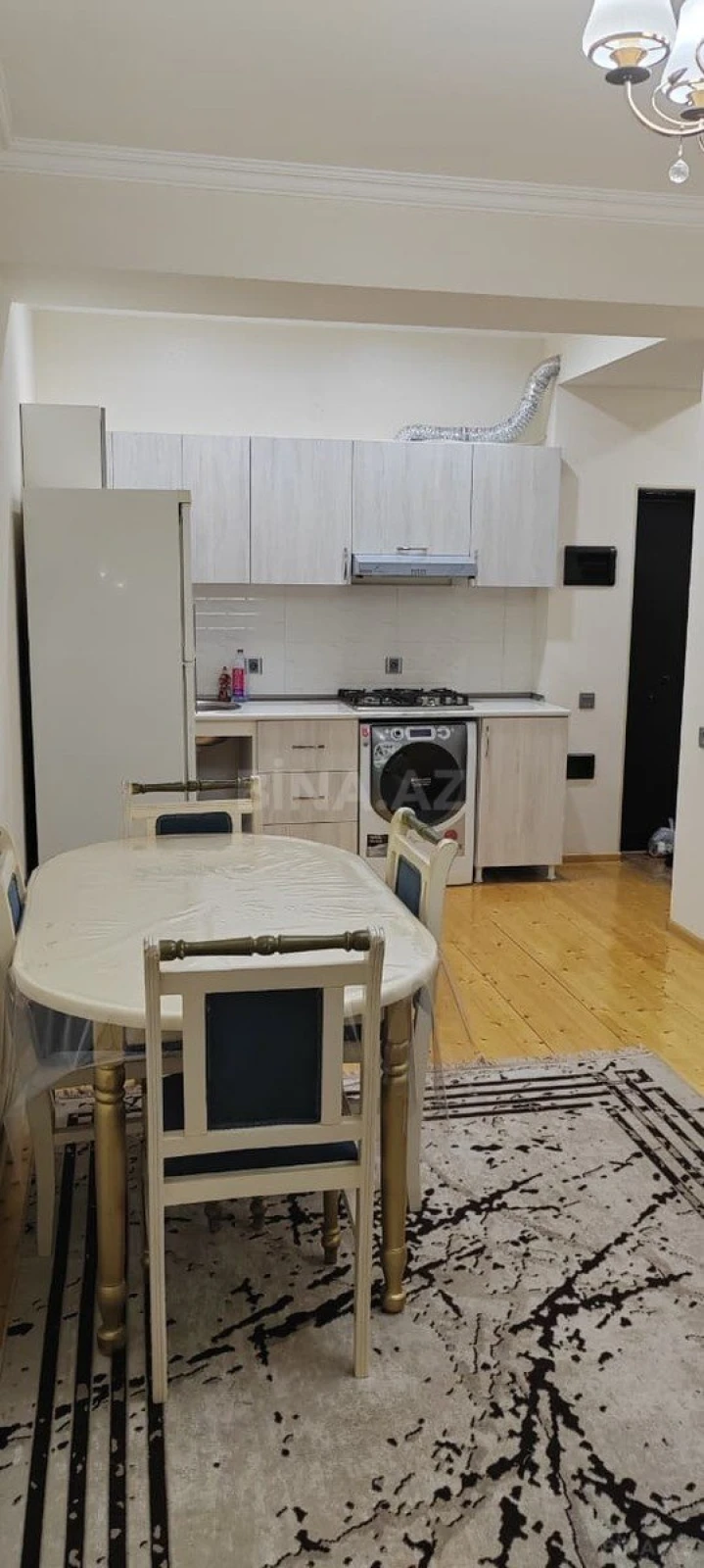 Kirayə verilir 2 otaqlı mənzil 50 m²