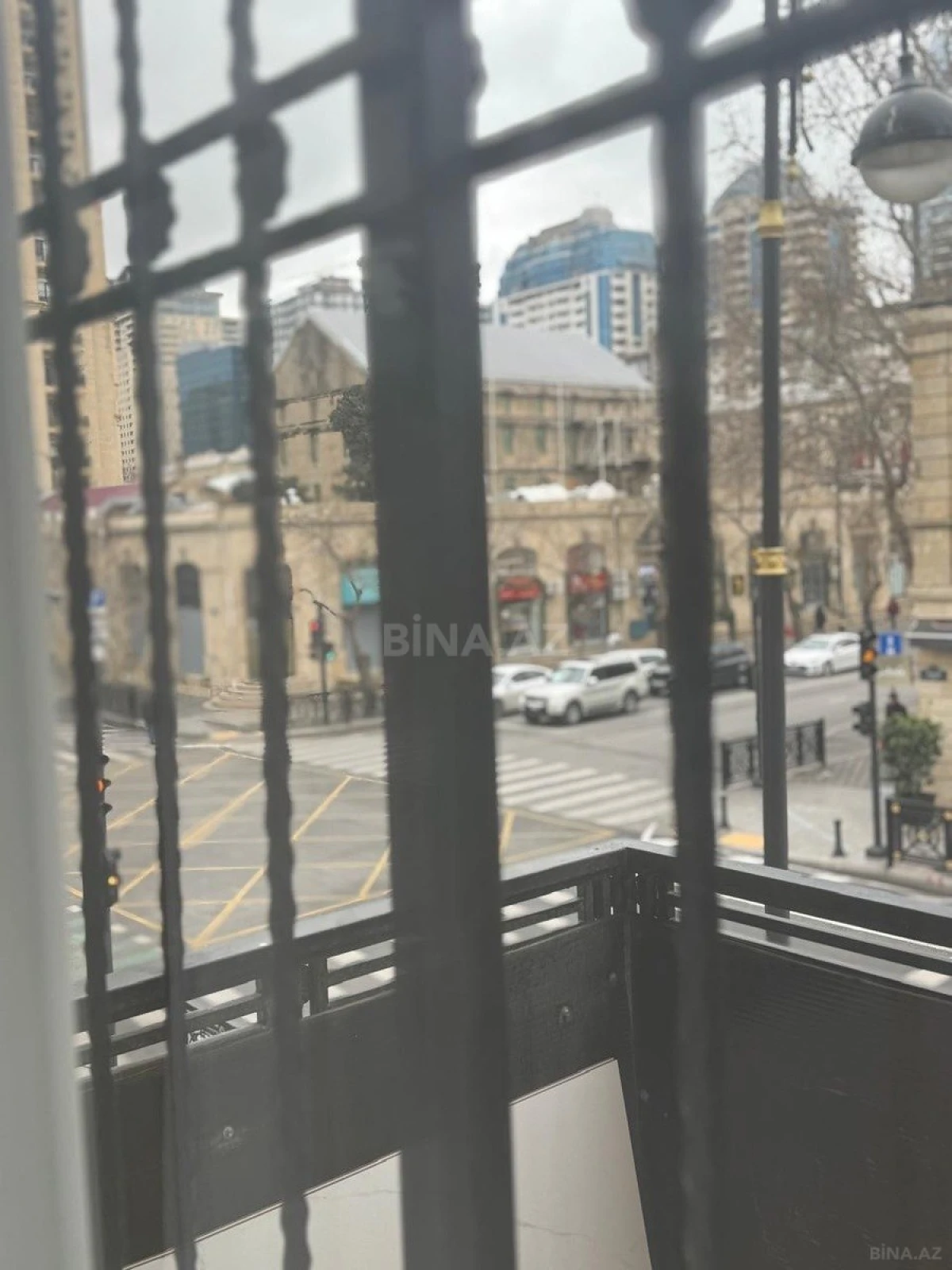 Kirayə verilir 3 otaqlı mənzil 90 m²