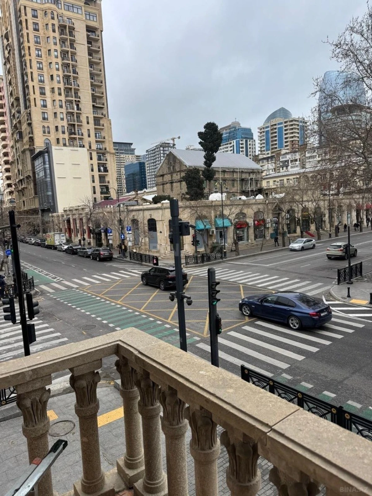 Kirayə verilir 3 otaqlı mənzil 90 m²