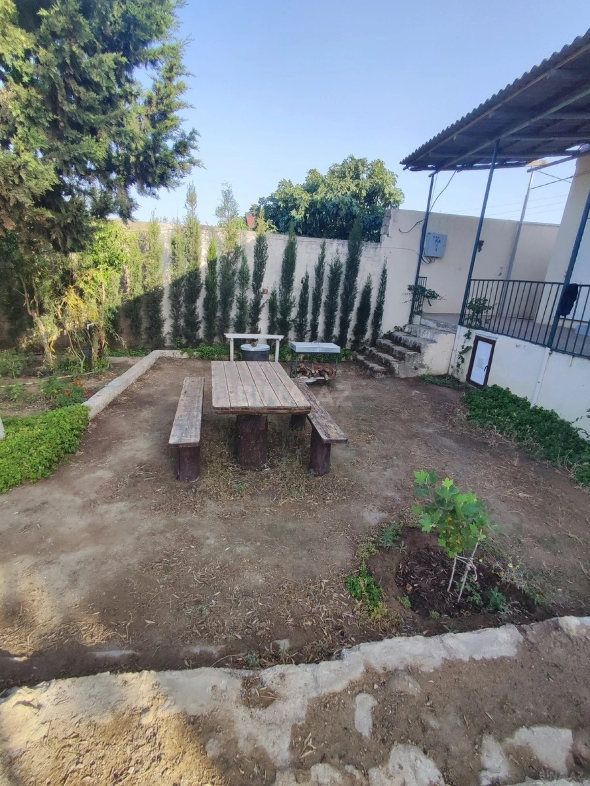 Satılır 4 otaqlı həyət evi 190 m²