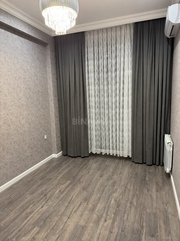 Satılır 2 otaqlı mənzil 59 m²