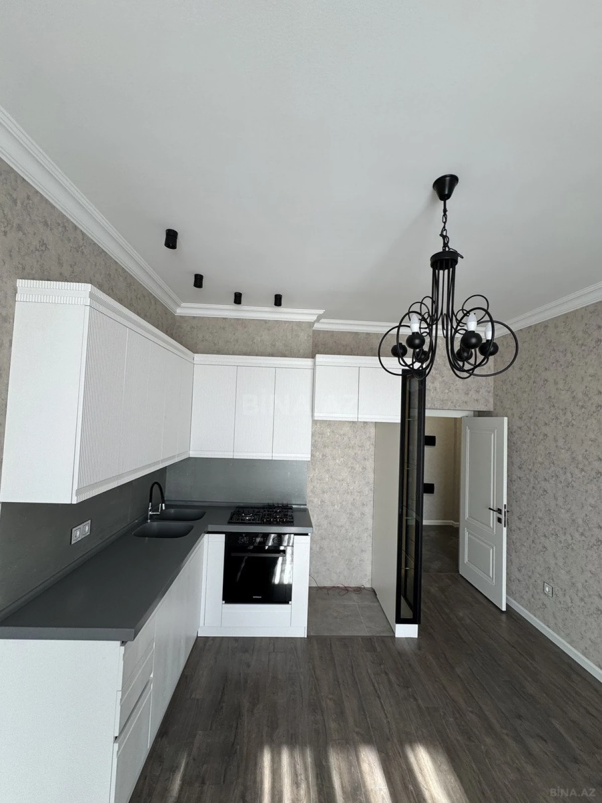 Satılır 2 otaqlı mənzil 59 m²