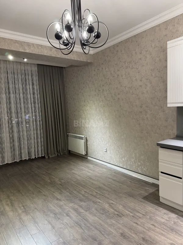 Satılır 2 otaqlı mənzil 59 m²