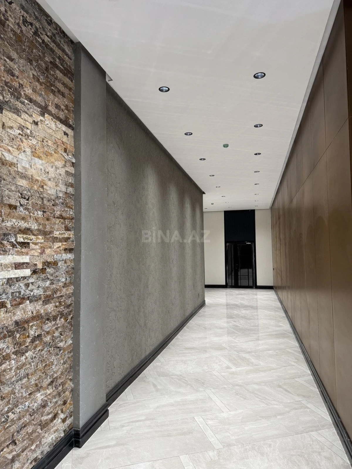 Satılır 2 otaqlı mənzil 59 m²