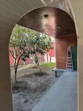 Satılır 11 otaqlı həyət evi 600 m²