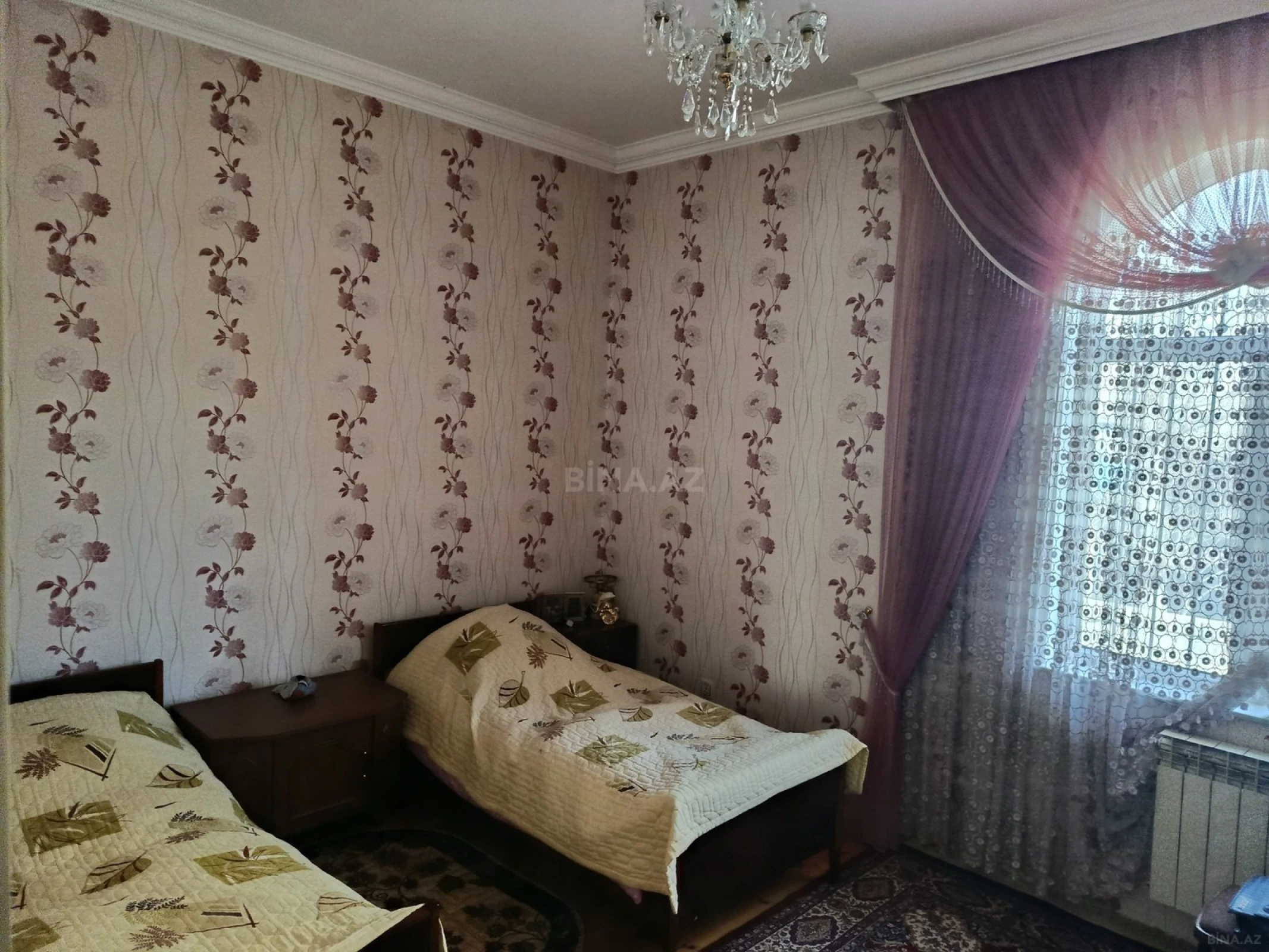 Satılır 11 otaqlı həyət evi 600 m²
