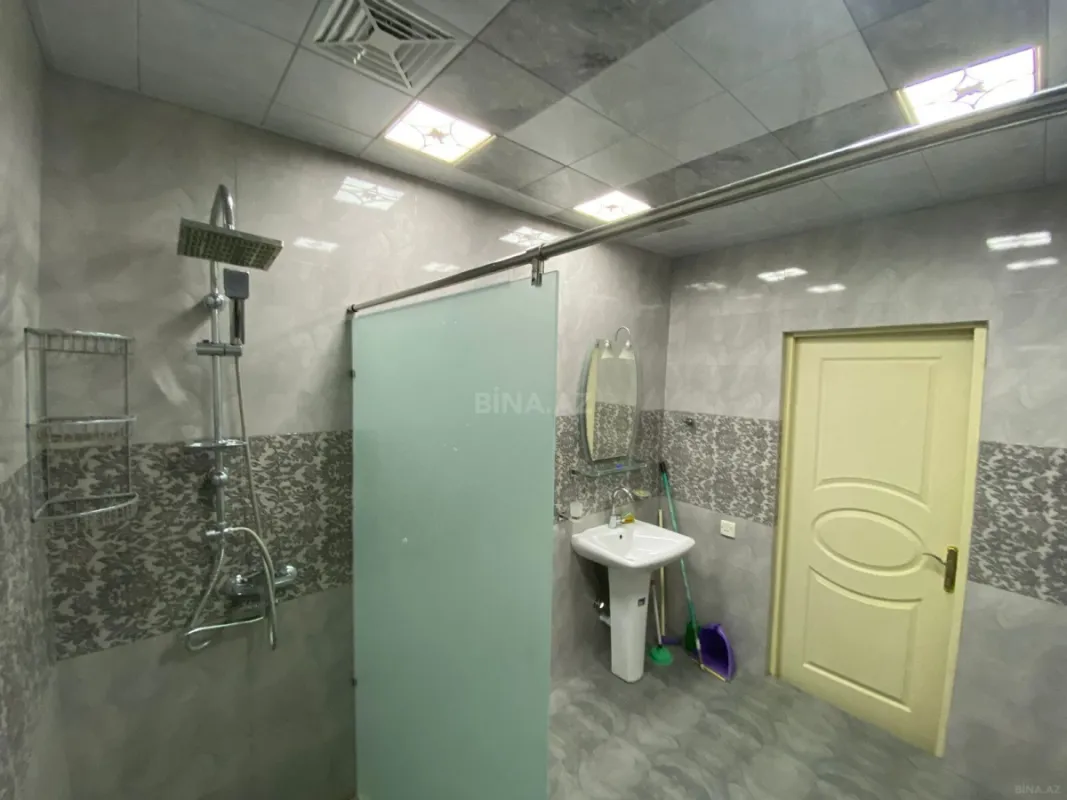 Kirayə verilir 2 otaqlı mənzil 120 m²