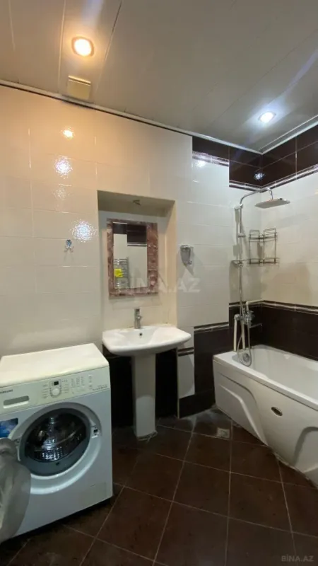 Kirayə verilir 2 otaqlı mənzil 80 m²