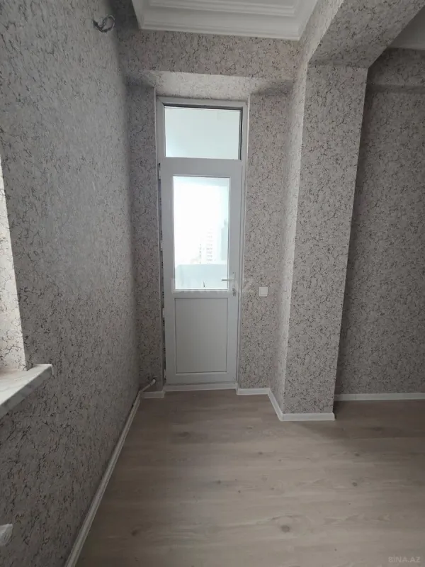 Satılır 2 otaqlı mənzil 86 m²