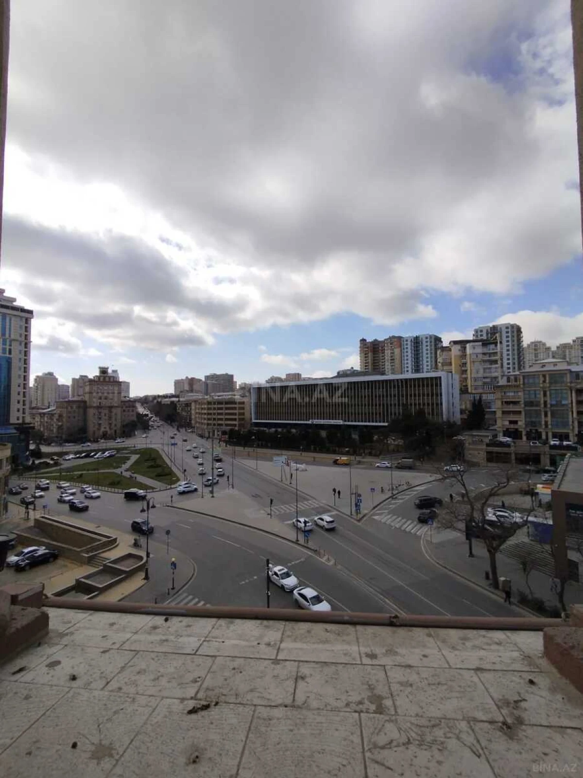 Satılır 3 otaqlı mənzil 75 m²