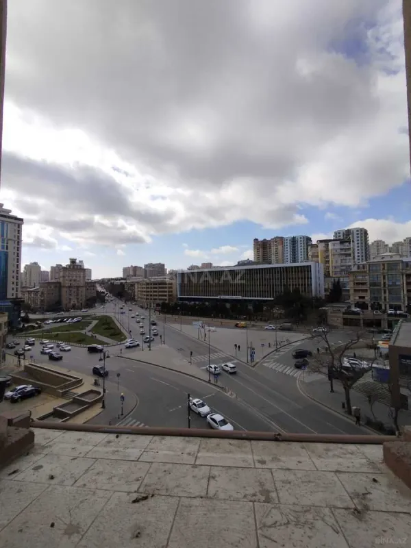 Satılır 3 otaqlı mənzil 75 m²