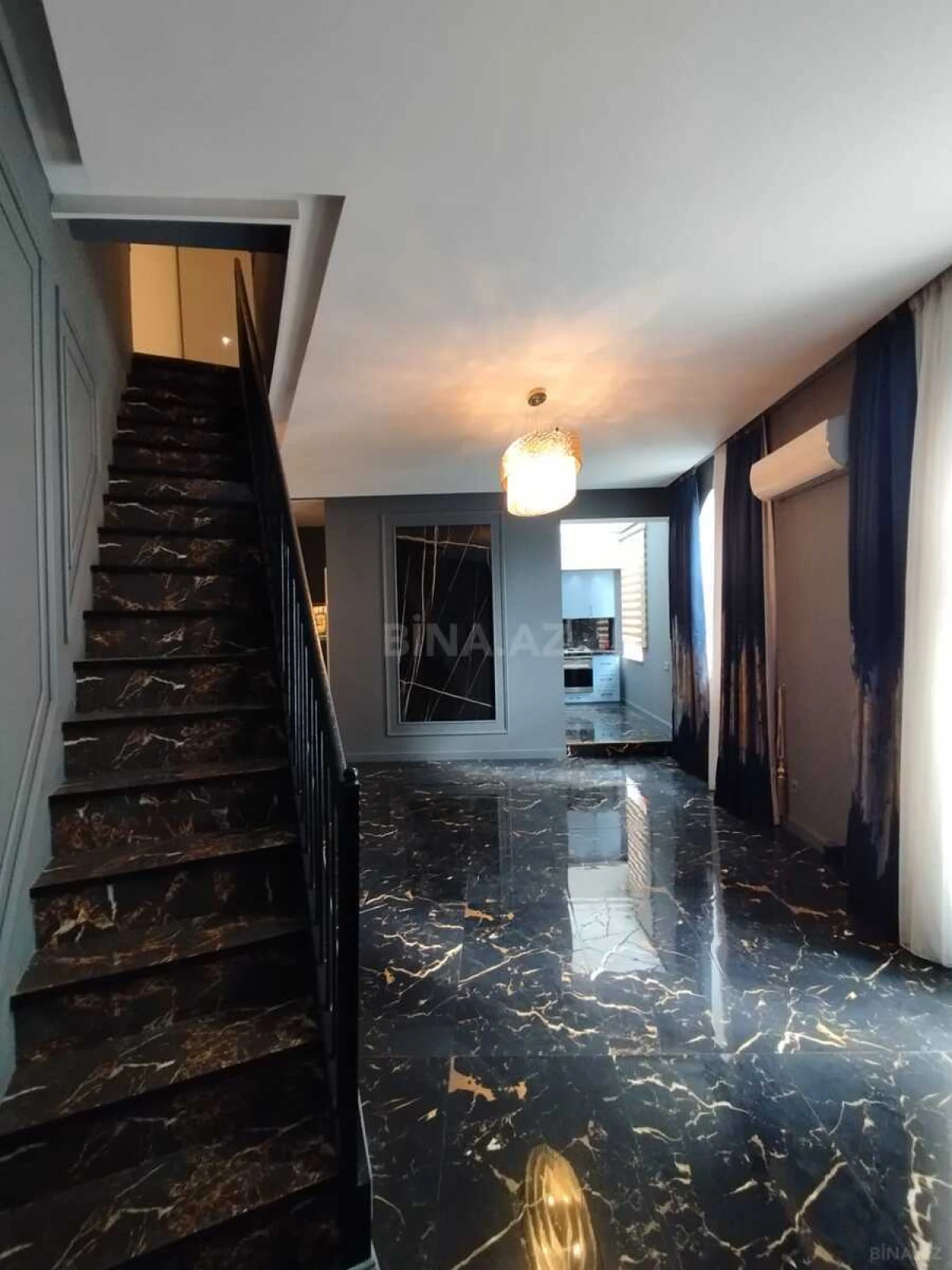 Satılır 3 otaqlı mənzil 75 m²
