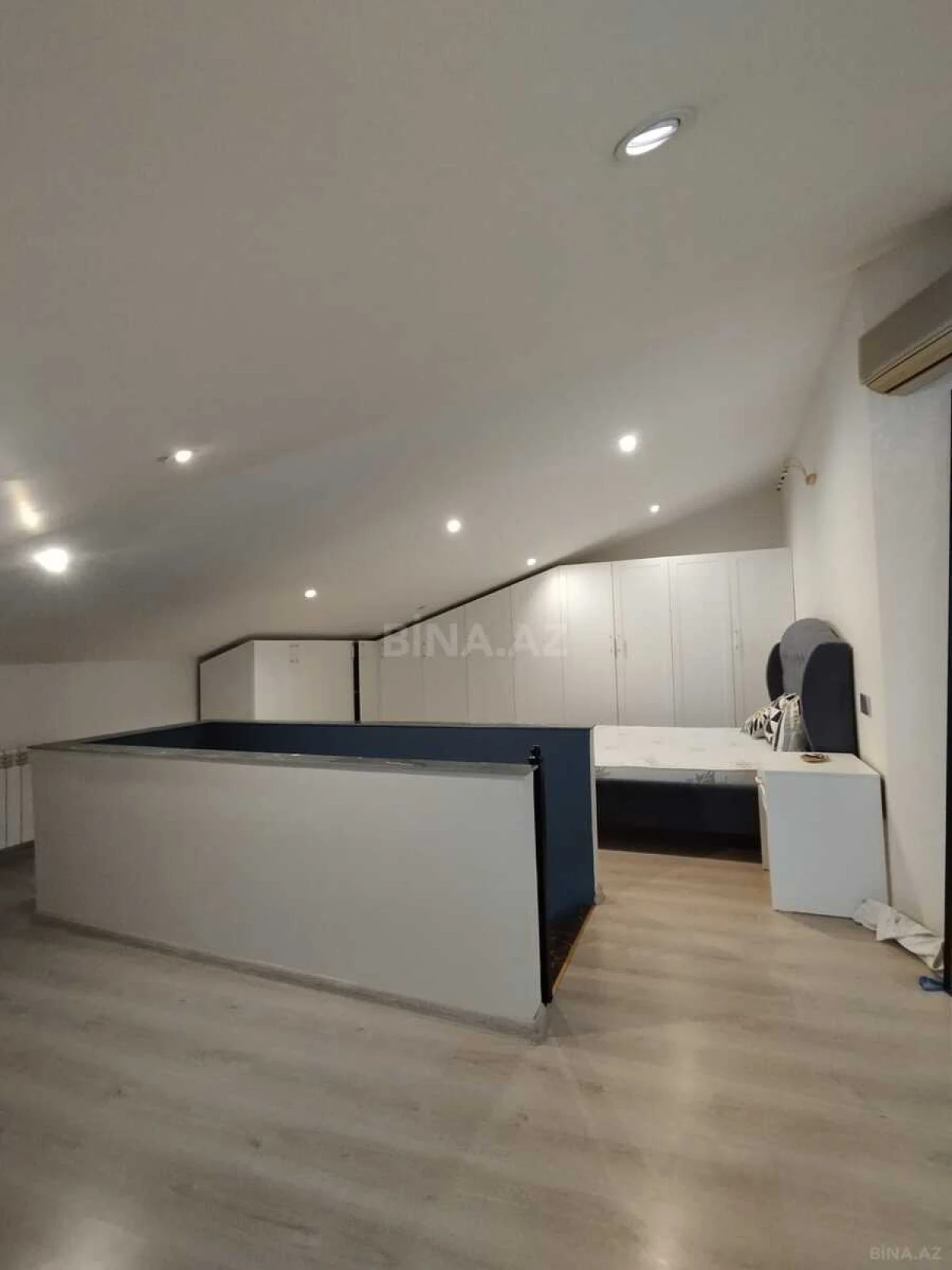 Satılır 3 otaqlı mənzil 75 m²
