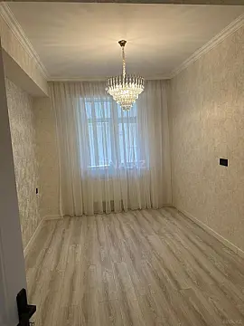 Satılır 2 otaqlı mənzil 71 m²