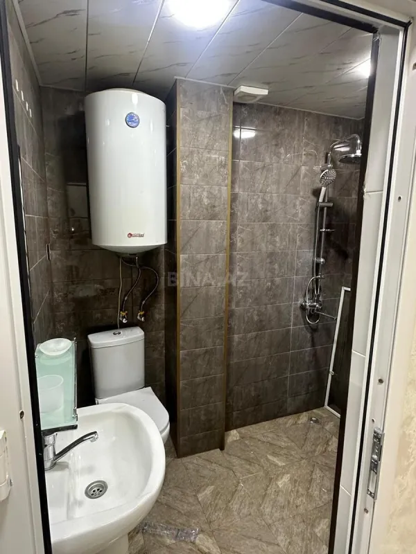 Satılır 2 otaqlı mənzil 71 m²