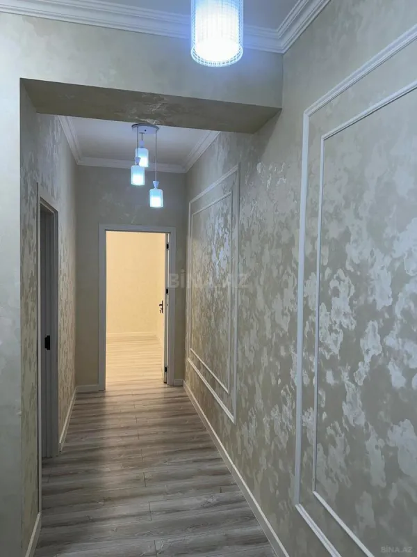 Satılır 2 otaqlı mənzil 71 m²