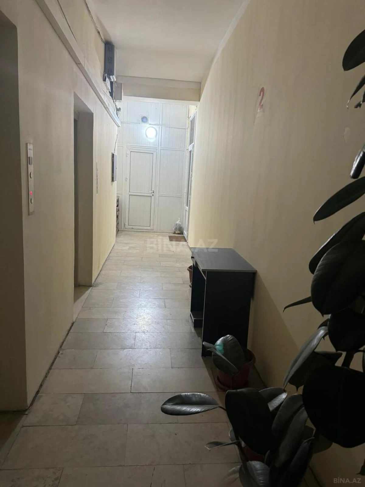Satılır 3 otaqlı mənzil 105 m²