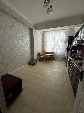 Satılır 3 otaqlı mənzil 105 m²