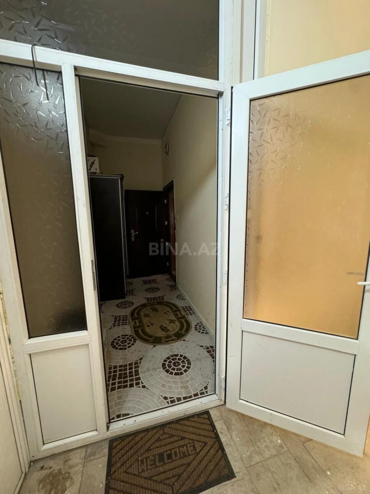 Satılır 3 otaqlı mənzil 105 m²