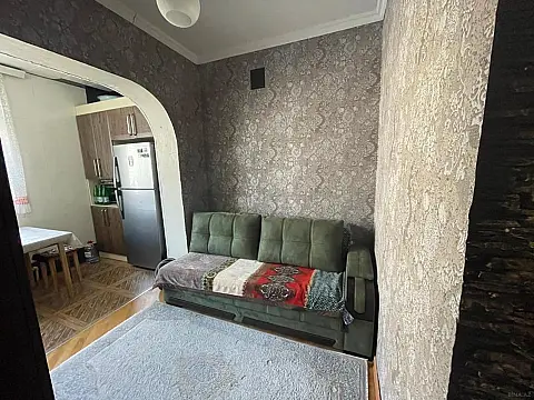 Satılır 2 otaqlı mənzil 40 m²