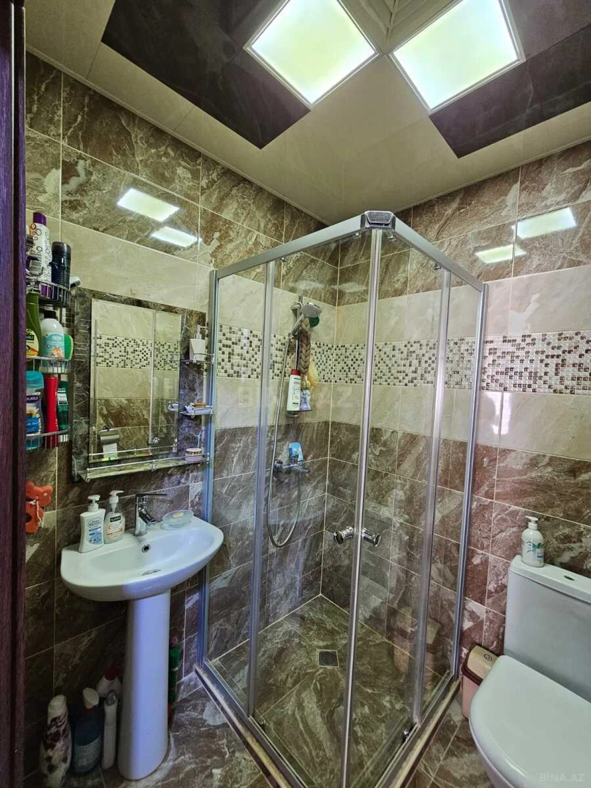 Satılır 2 otaqlı mənzil 52 m²