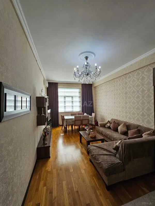 Satılır 2 otaqlı mənzil 52 m²