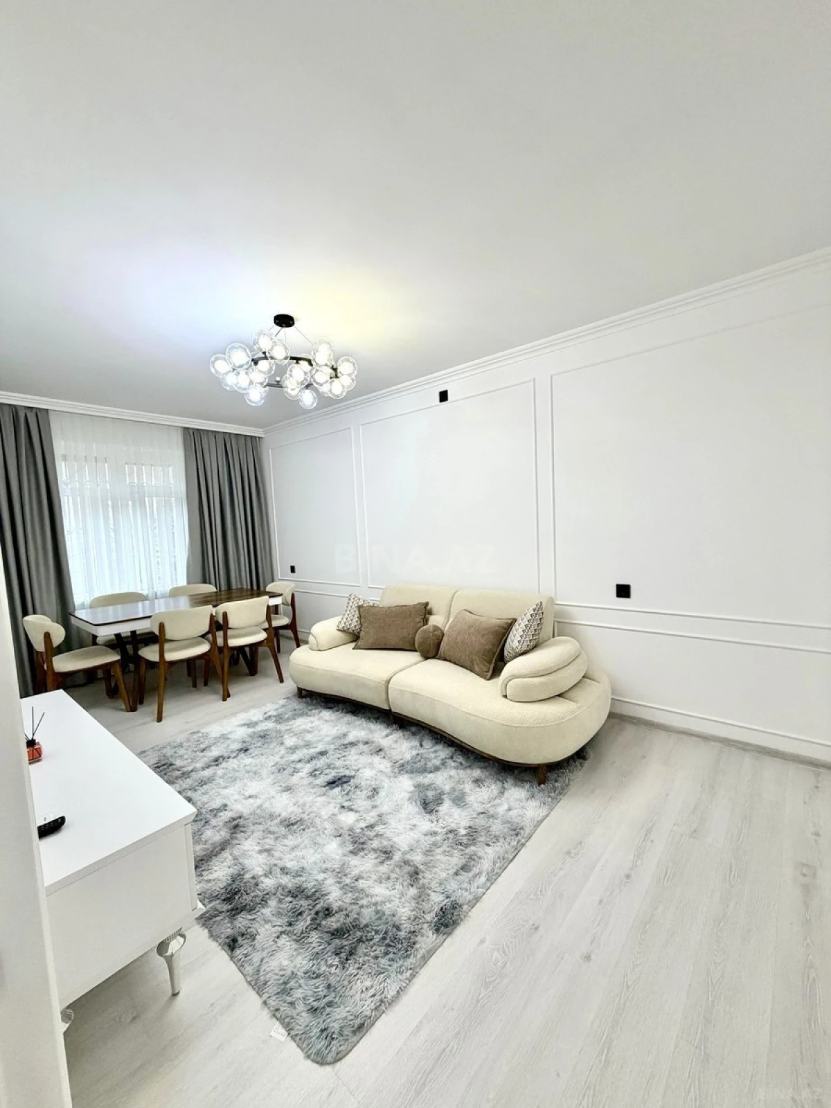 Satılır 2 otaqlı mənzil 60 m²