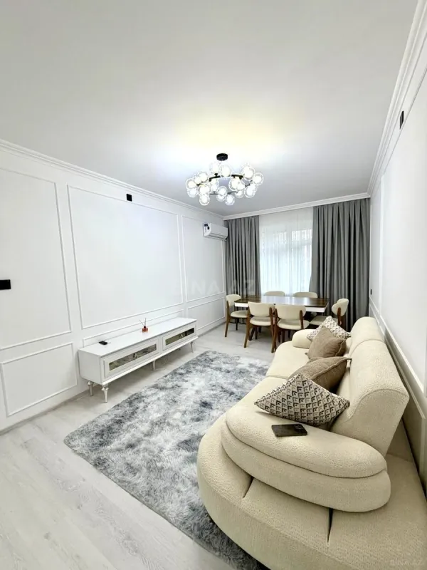 Satılır 2 otaqlı mənzil 60 m²