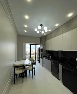 Kirayə verilir 2 otaqlı mənzil 90 m²