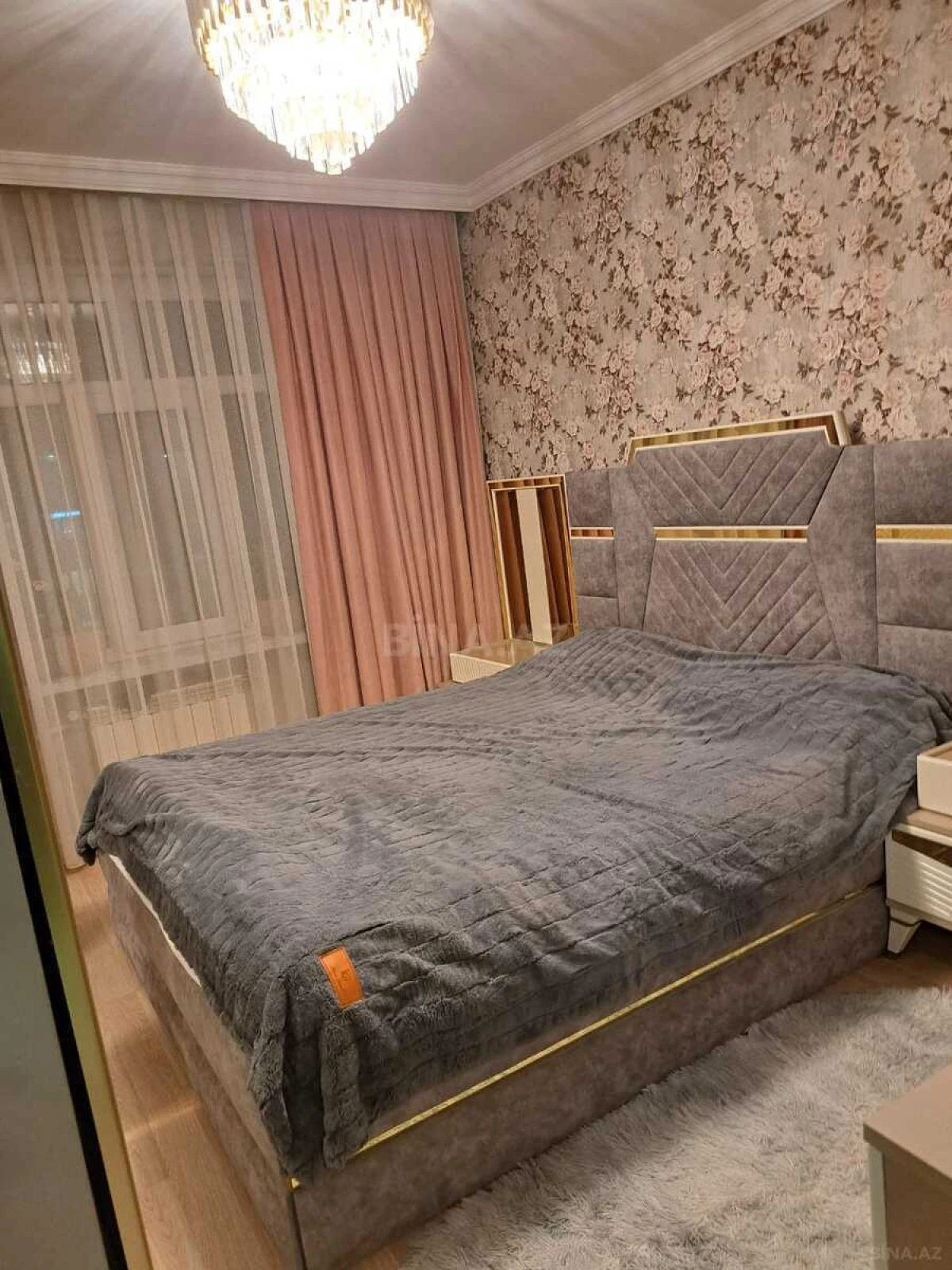 Satılır 3 otaqlı mənzil 74 m²