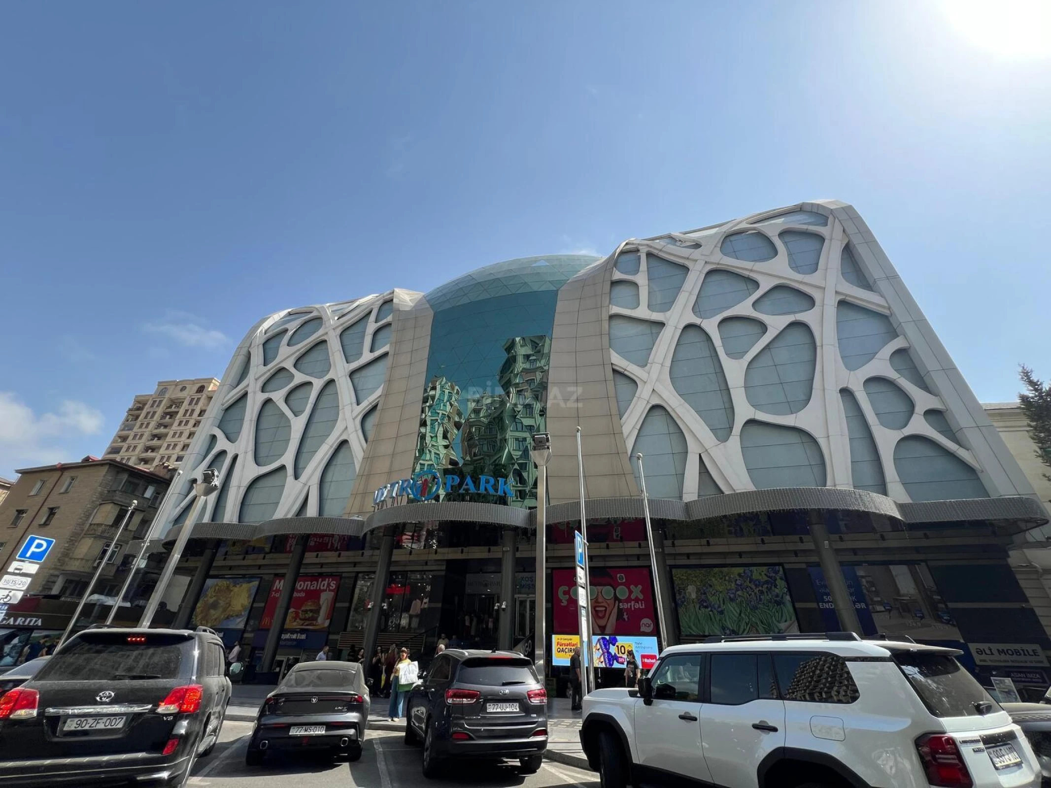 Kirayə verilir obyekt 100 m²