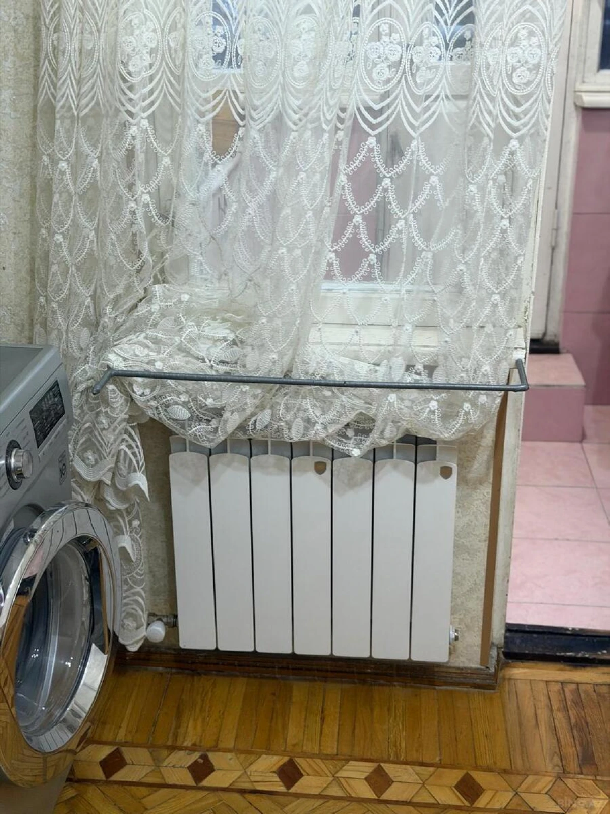 Satılır 4 otaqlı mənzil 95 m²