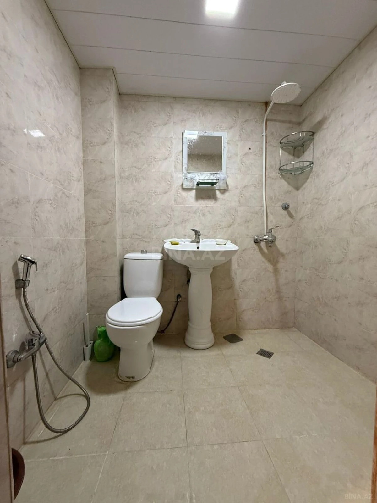 Kirayə verilir 3 otaqlı mənzil 80 m²