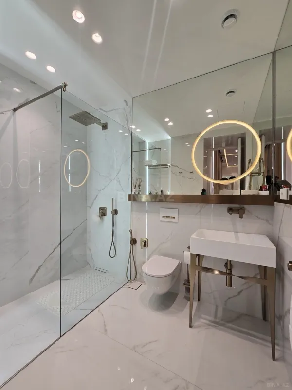 Satılır 2 otaqlı mənzil 85 m²